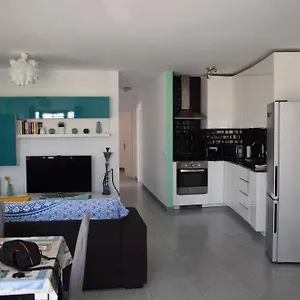  Hébergement de vacances Loma In